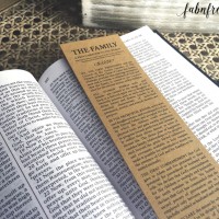 Free Printable Bookmark - The Family: A Proclamation to the World // fabnfree.com
