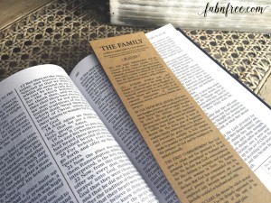 Free Printable Bookmark - The Family: A Proclamation to the World // fabnfree.com