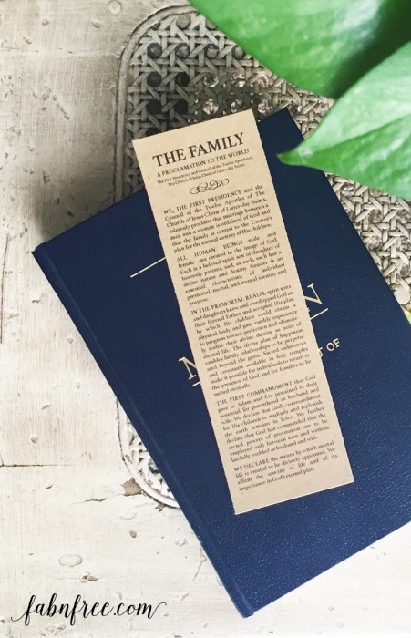 Free Printable Bookmark - The Family: A Proclamation to the World // fabnfree.com