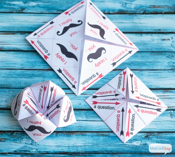 Free Printable Mustache Cootie Catcher for Valentines Day